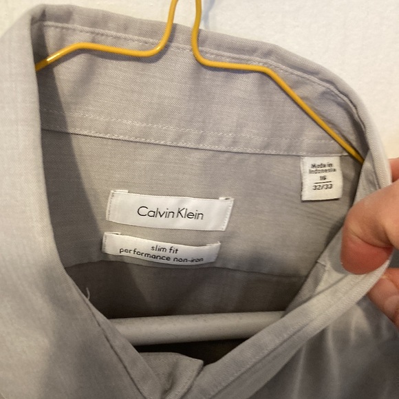 Calvin Klein grey dress shirt - Picture 2 of 2